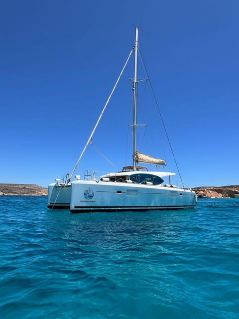 St. Paul's Bay: Half-Day Scenic Catamaran Tour with Drinks - Why the 20-person limit matters on Malta’s busy coast
