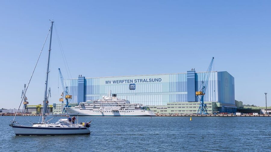 Stralsund: 1-Hour Harbor Cruise - Finding the Altefähr on Seestraße