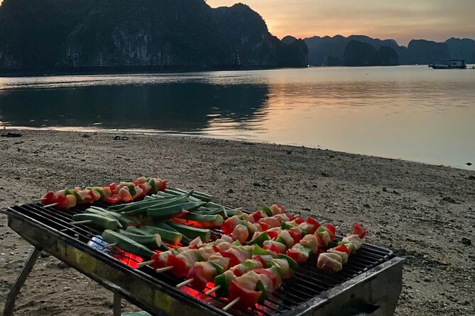 Sunset and Plankton Bioluminescent Night Kayak Lan Ha Bay - Dinner on a boat or at the floating village