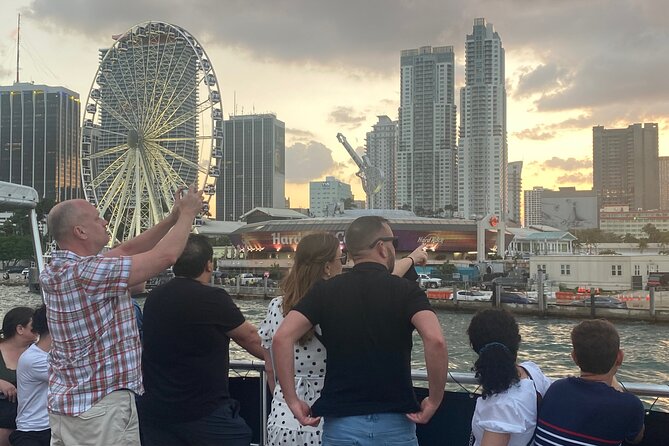 Sunset Cruise of Biscayne Bay Millionaire Homes & Cash Bar - The best seat for sunset and city views