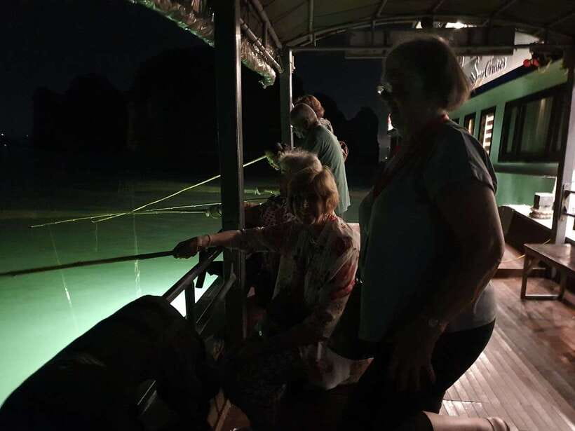 Swan Cruises: Bai Tu Long Bay 2 Days 1 Night - The long road from Hanoi to the harbor