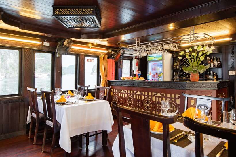 Swan Cruises: Bai Tu Long Bay 3 Day 2 Nights - What the $330 price really covers