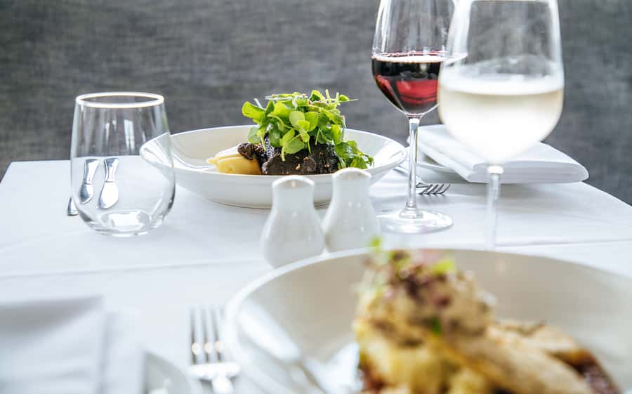 Sydney: 2-Course All Inclusive Lunch Harbour Cruise - Boarding at Darling Harbour’s King Street Wharf