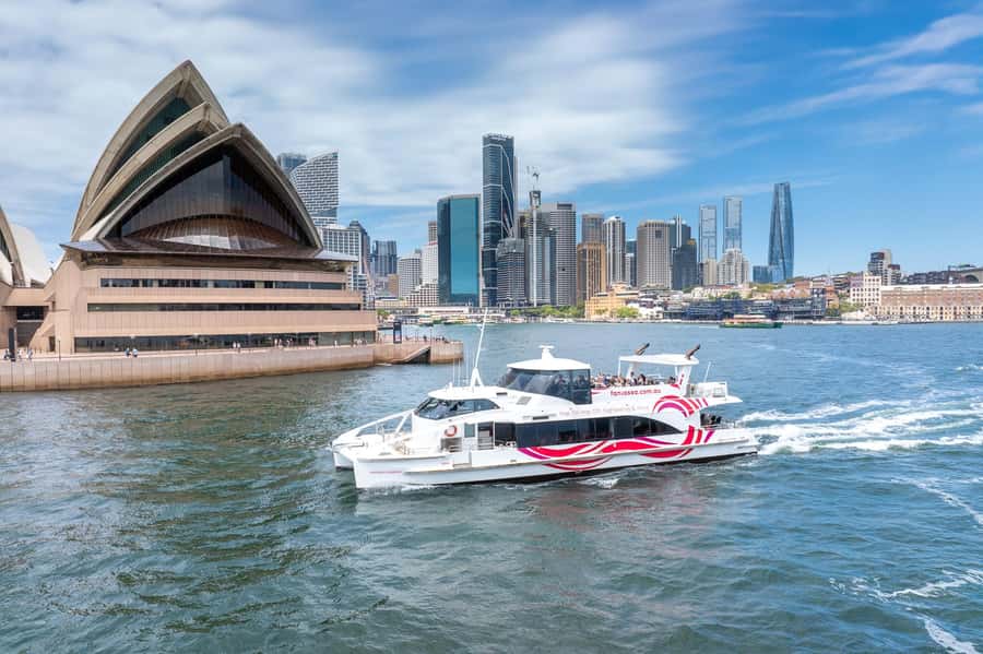 Sydney Harbour Sightseeing Cruise from Circular Quay - What the commentary adds, and where it falls short
