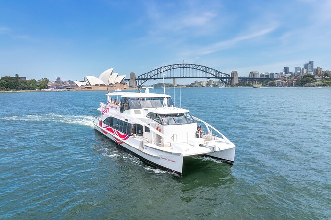 Sydney Harbour Sightseeing Highlights Cruise - The commentary can make or break the hour