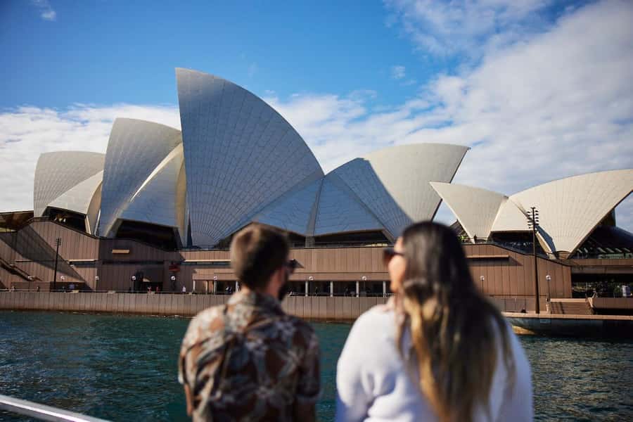 Sydney: Morning or Afternoon Harbour Sightseeing Cruise - Why a harbour cruise helps you understand Sydney