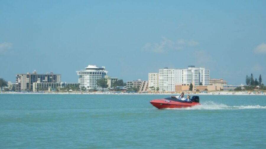 Tampa Bay 2-Hour Speedboat Adventure - Forty-five minutes across Tampa Bay