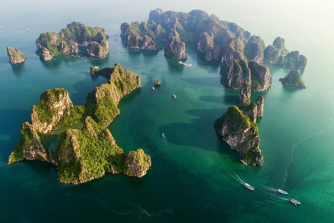 The Best 5 Star Halong Bay Cruise with Buffet,pool, Sunset Party - A practical look at this Halong Bay day cruise