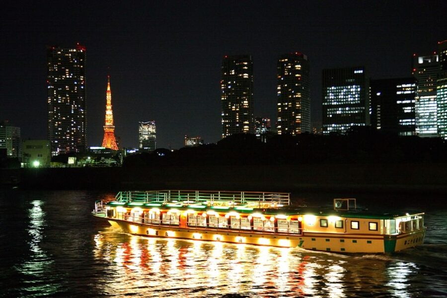 Tokyo Bay: Traditional Japanese Yakatabune Dinner Cruise - Starting at Funasei pier in Shinagawa
