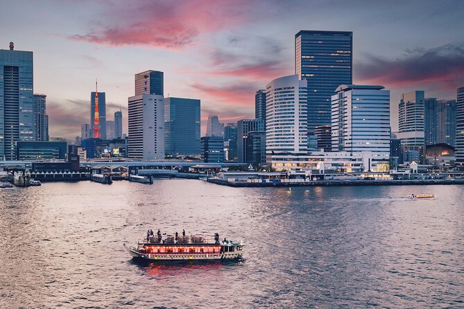 Tokyo Bay Yakatabune Dinner/Day Cruise with Japan Show and Drinks - Odaiba’s Statue of Liberty and waterfront