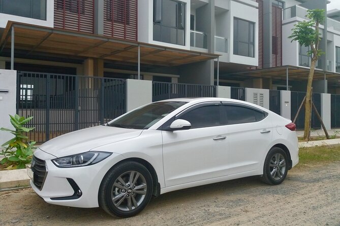 (TOP) Private car: Hanoi/Noi Bai Airport (HAN) from/to Ha Long - Reliability, safety, and the weak spots