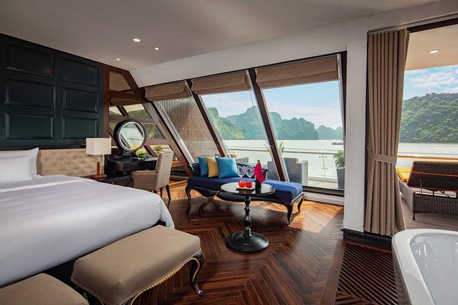 Ultra luxury style-3D/2N amazing activities Halong-Lan Ha- Cat Ba - Day two: kayaking, Cat Ba, and Viet Hai village