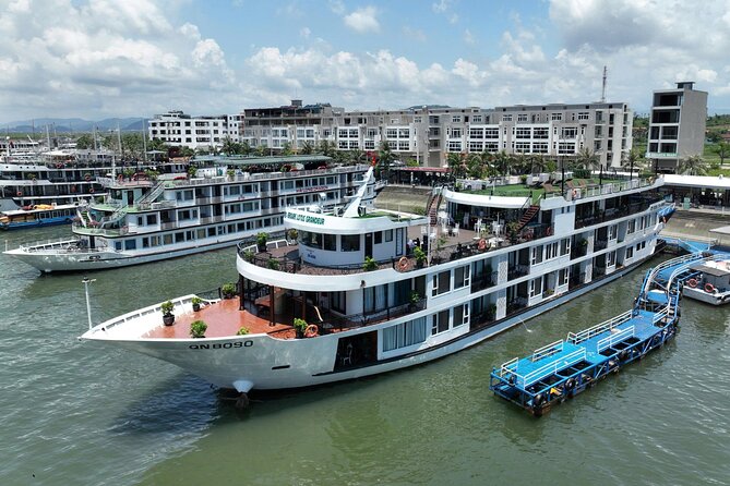 Verdure Lotus Grandeur Cruise 5 Star Halong Bay 2 days 1 night - Key points at a glance