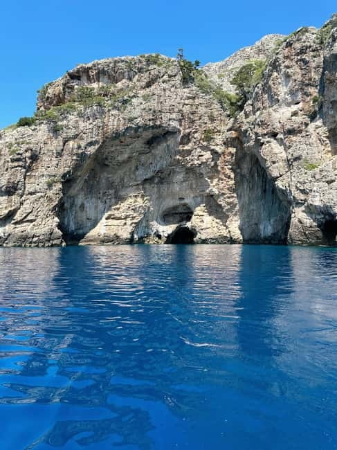Vlore: Grama Bay & Karaburun Caves 8-Hour Speedboat Tour - Grama Bay gives the day room to breathe