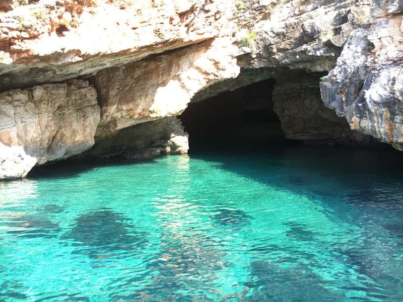 Vlorë: Speedboat Trip to Grama Bay w/ Snorkeling & Swimming - The Blue Cave is a short but memorable stop