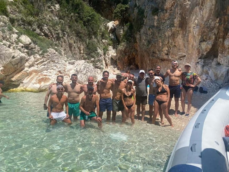 Vlorë: Speedboat Trip to Grama Bay w/ Snorkeling & Swimming - Meeting in Vlora or starting at Orikum Marina