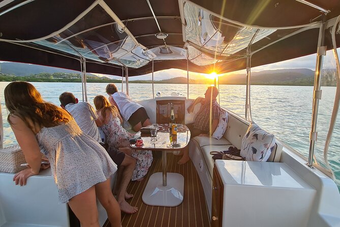 Whisper Cruises - One-Hour Turtle Spotting Bay Cruise - Along the Cannonvale Beach foreshore