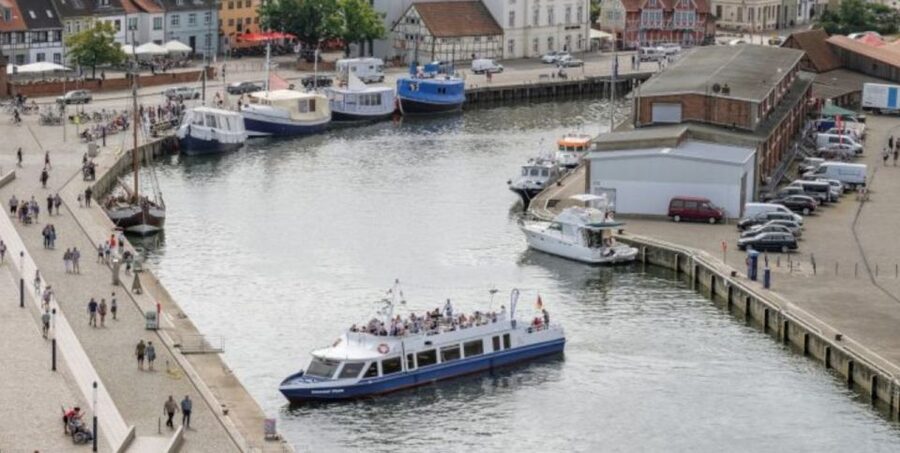 Wismar: Harbor Sightseeing Cruise - Passing the overseas port and timber terminal