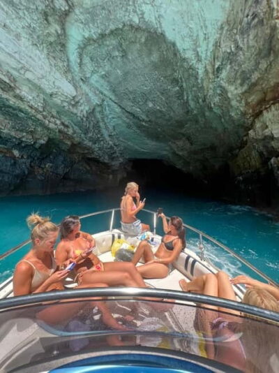 Zakynthos: Laganas Bay, Myzithres & Turtles Speedboat Tour
